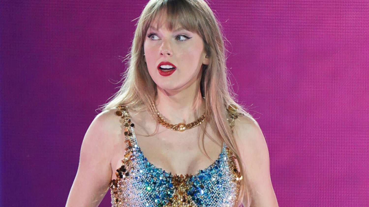 Fani Taylor Swift nie chcą przegapić ani minuty koncertu. Zdecydowali się na kontrowersyjne rozwiązanie.