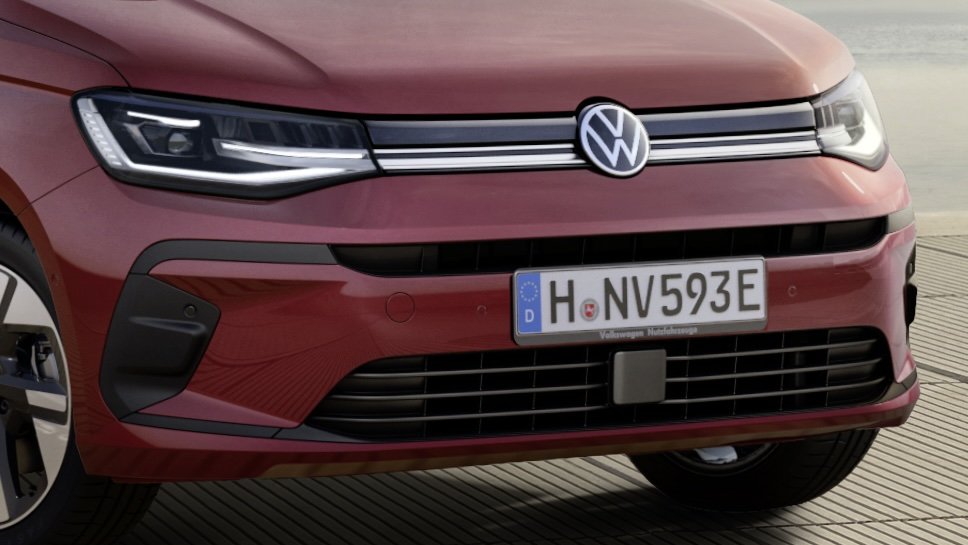 Pierwsze zdjęcia odświeżonego Volkswagena Caddy. Duma Poznania dostała nie tylko nowy zderzak