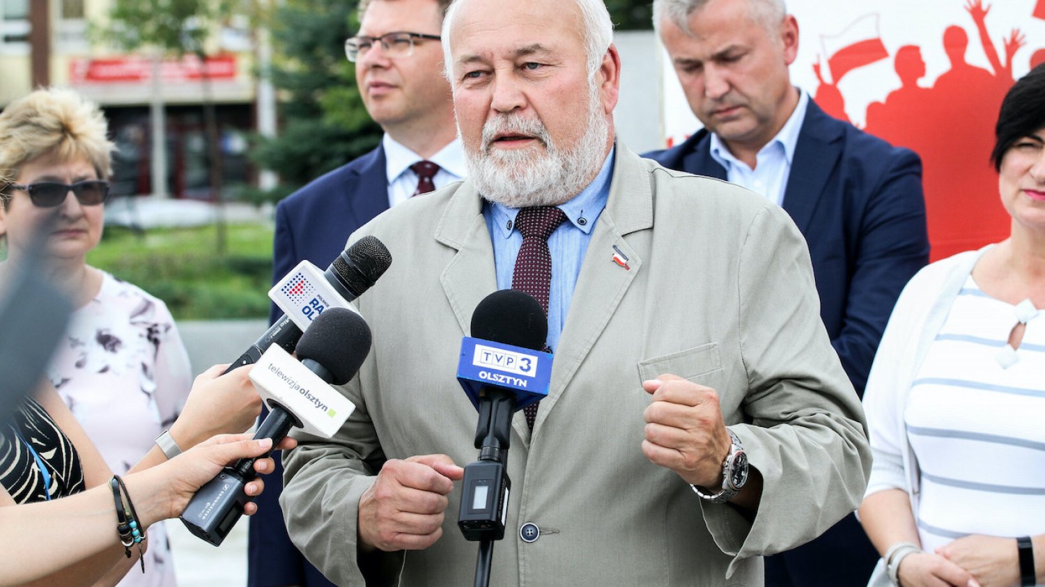 Rok 2019. Kandydaci PiS do Sejmu: Henryk Żuchowski (na pierwszym planie) i Artur Chojecki (w tle po lewej).