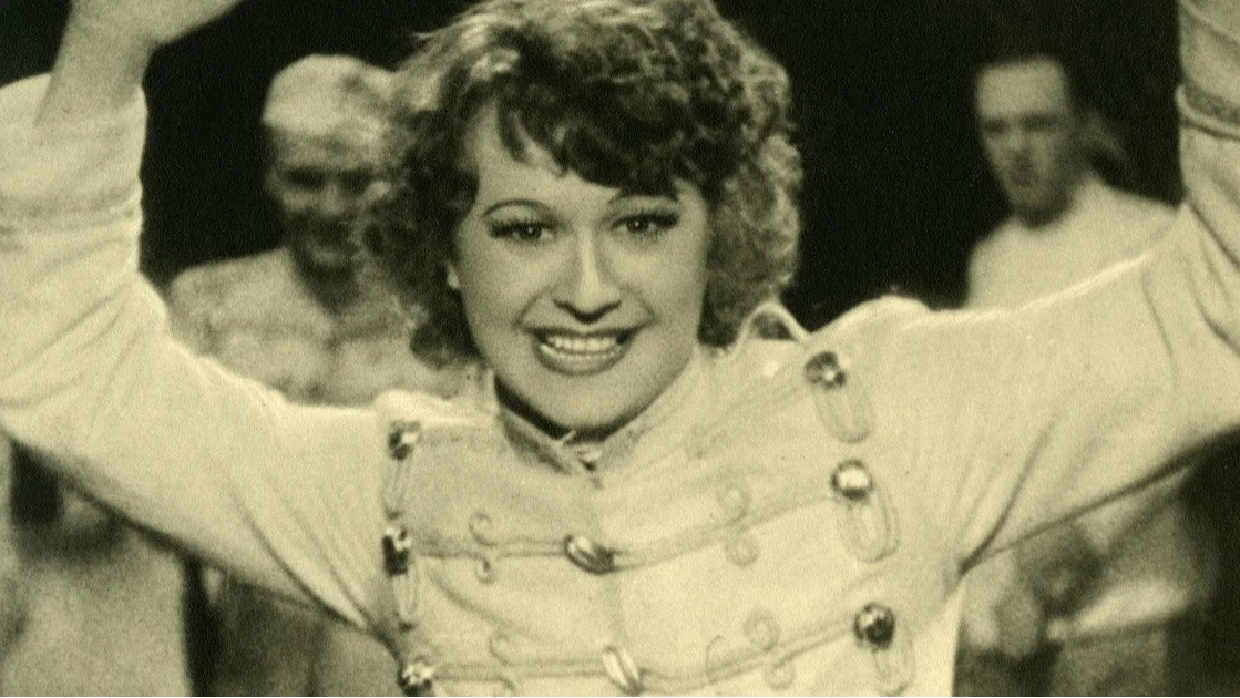 „Manewry miłosne” z 1935 roku. Loda Halama ma 24 lata.