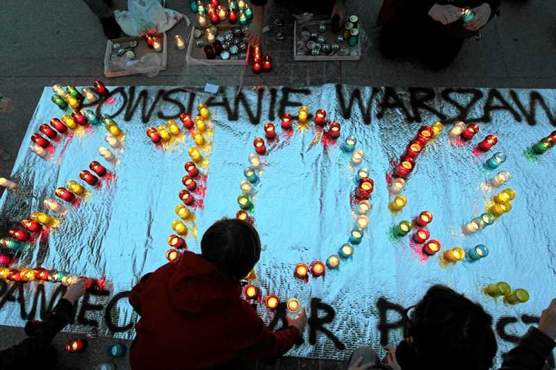 Prawicy nie podoba się sposób obchodzenia rocznicy Powstania Warszawskiego.