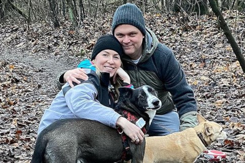 Szymon Hołownia pokazał prywatne zdjęcie ze ślubu z Urszulą. Para świętuje okrągłą rocznicę.