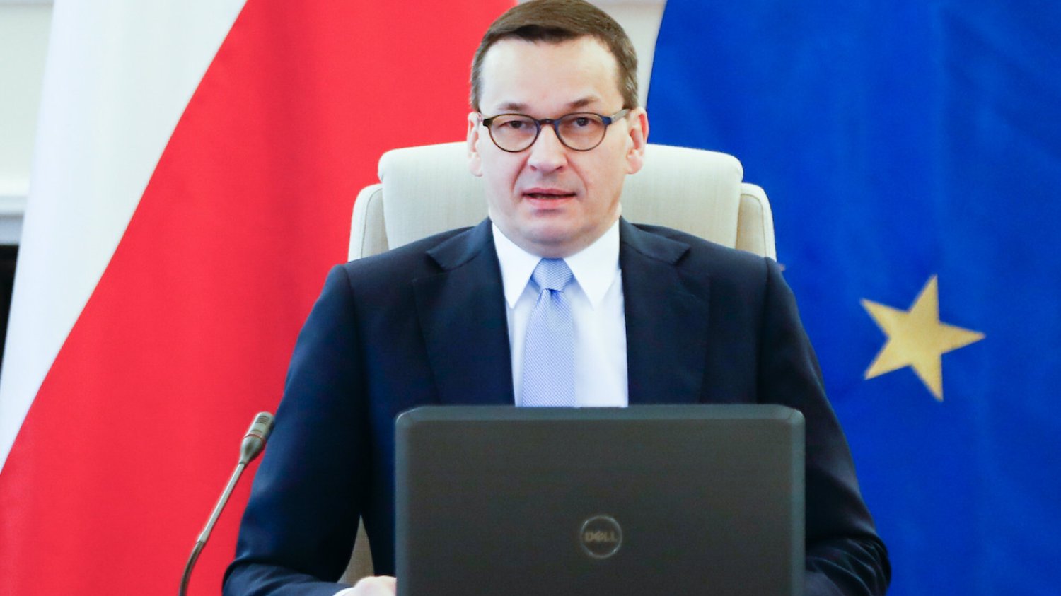 "Jaki rząd byłby obecnie najkorzystniejszy dla Polski?". Takie pytanie padło w nowym sondażu.