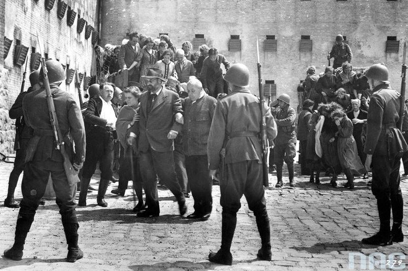 Scena z filmu propagandowego "Heimkehr".