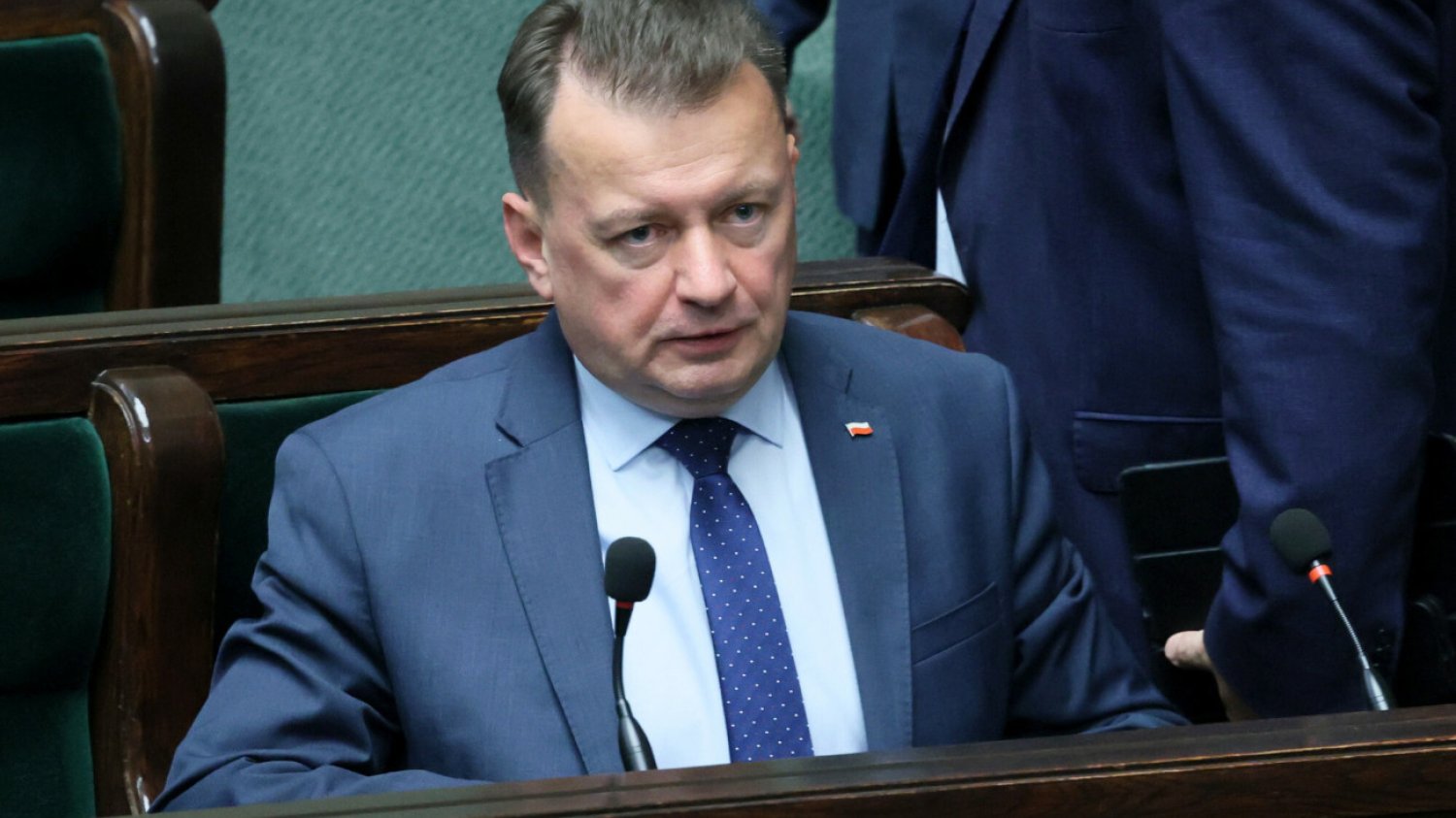 Mariusz Błaszczak pozostanie na fotelu szefa MON.