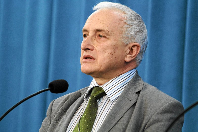 Prof. Jerzy Żeżyński