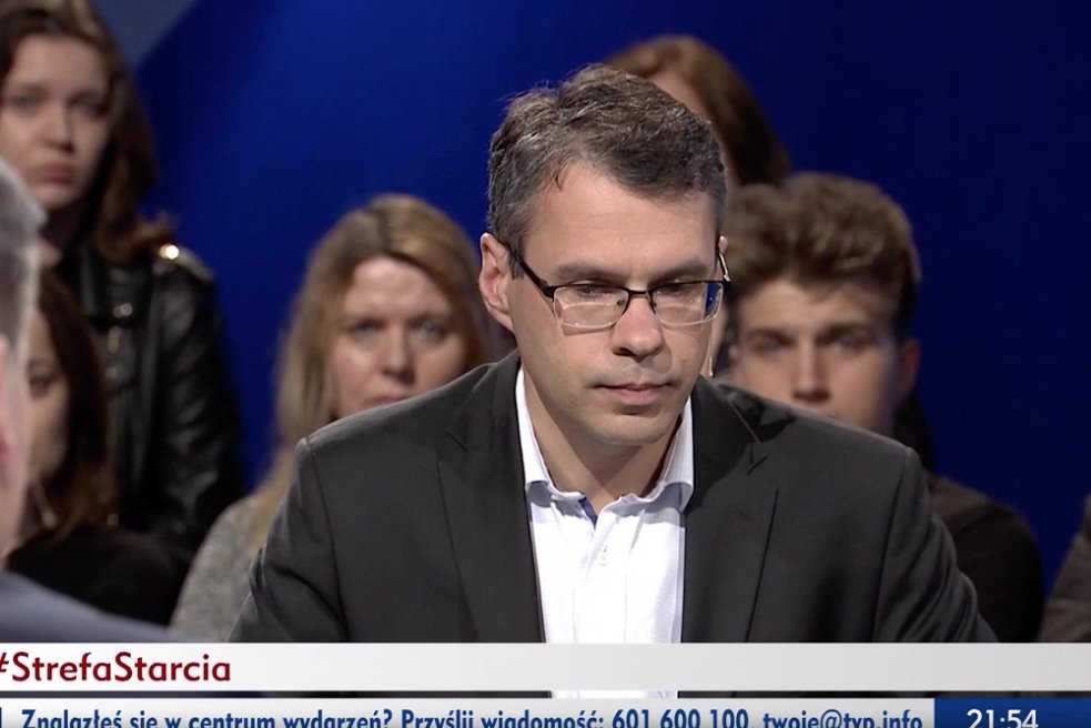 Michał Karnowski musiał odpowiadać na pytania o swoje zarobki po objęciu władzy przez PiS.