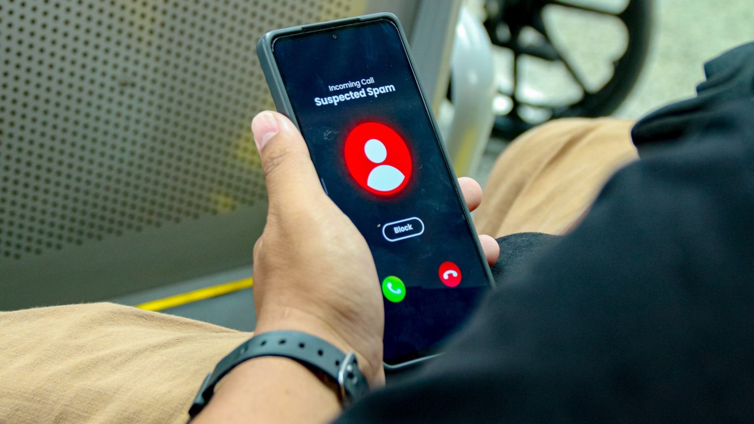 Ktoś dzwoni, a tam nieznany numer. Odrzucanie spamu to kardynalny błąd