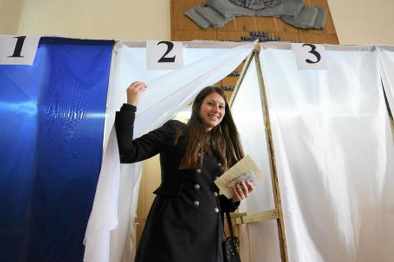 Okręg Ługański i Doniecki głosują za oderwaniem od Ukrainy.