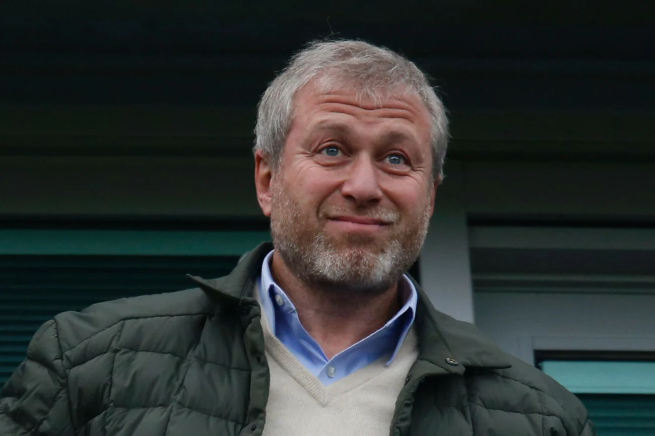 Roman Abramowicz w okresie wybuchu wojny w Ukrainie ze względu na sankcje - stracił niemal cały swój majątek.