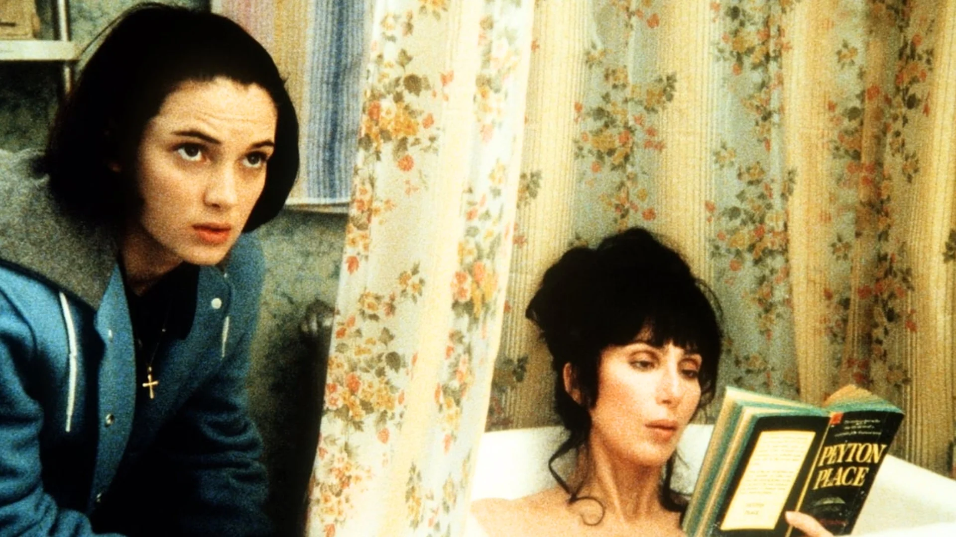 Winona Ryder i Cher w filmie "Syreny"
