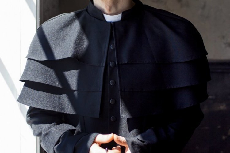 Ruszył proces księdza Stanisława S. Sprawa dot. pedofilii przedawniła się, ale są nowe oskarżenia.