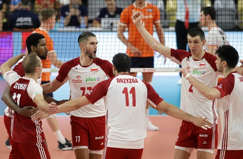 Polscy siatkarze trafili do grupy A, m.in. z gospodarzami igrzysk. Igrzyska olimpijskie w Tokio. Znamy terminarz meczów siatkarzy.