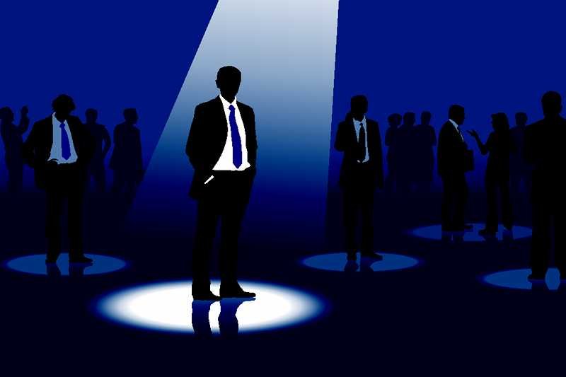 Znalezienie pracy po znajomości wcale nie musi wiązać się z "kolesiostwem".