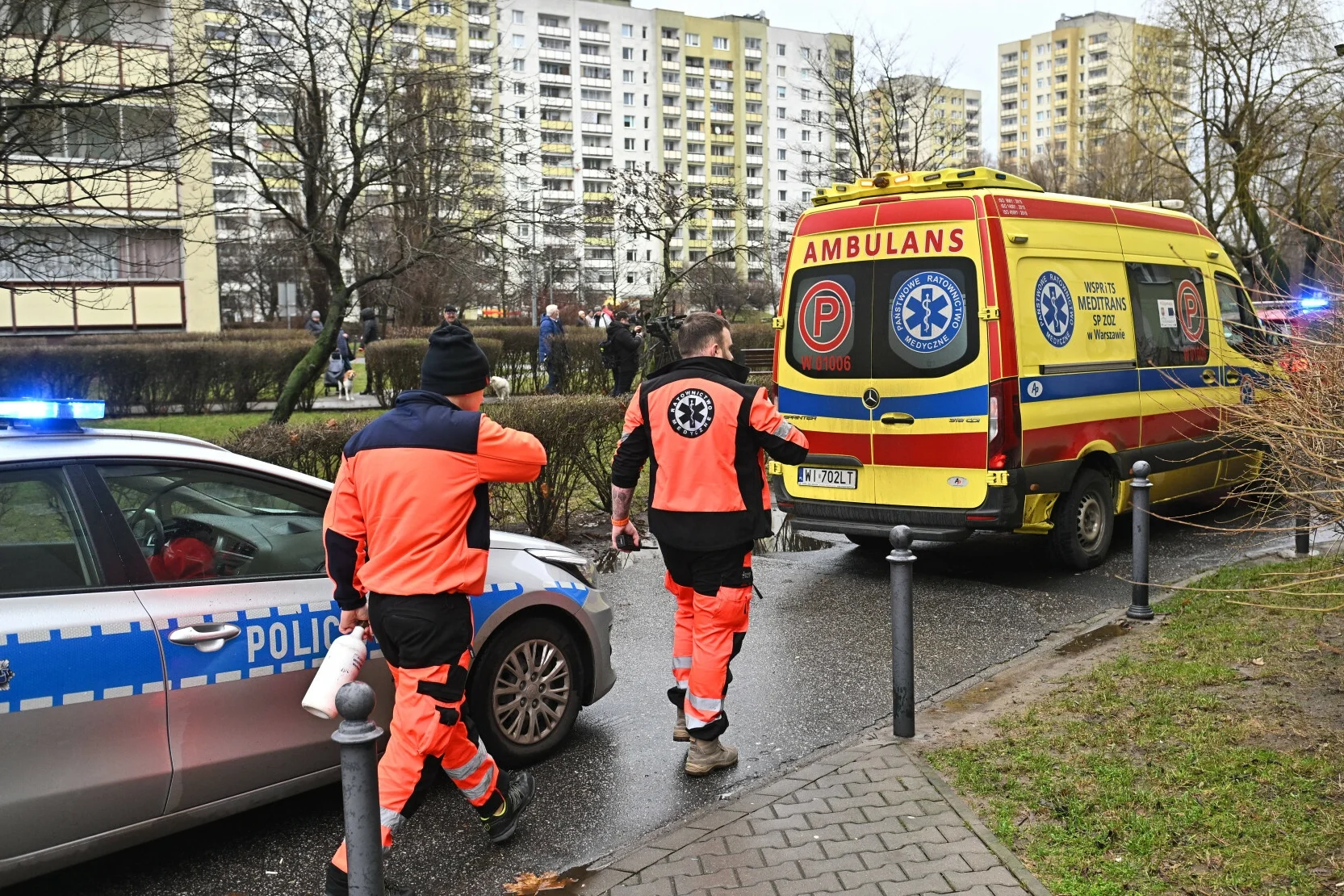 Rzucił się w ogień, żeby ratować swoje koty. Tragiczny finał pożaru w Warszawie.