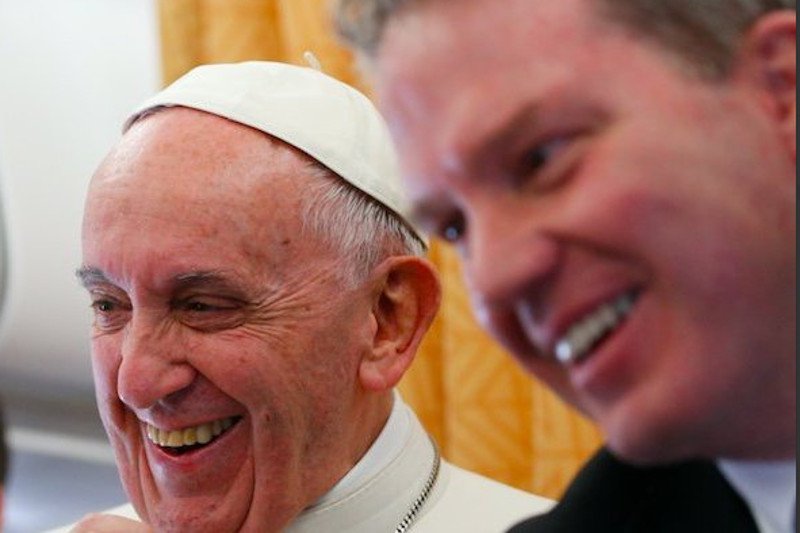 Zaskakujące dymisje w Watykanie. Odchodzi m.in. rzecznik papieża Franciszka.