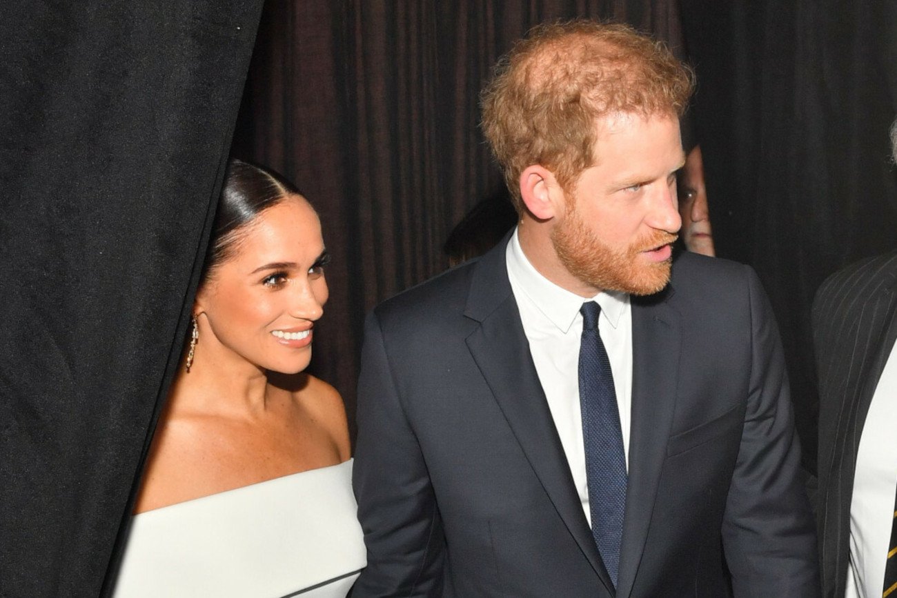 W mediach huczy od pogłosek o kryzysie w małżeństwie Meghan i Harry'ego.