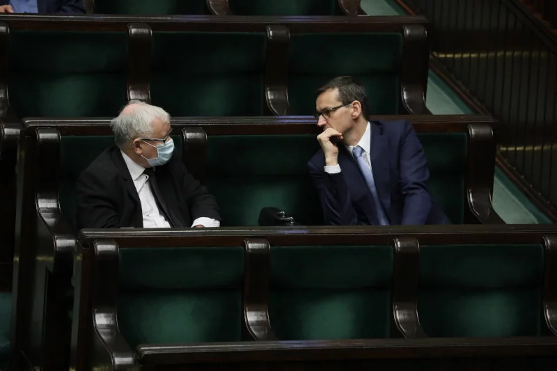 Prawo i Sprawiedliwość szuka głosów poparcia po stronie Konfederacji.