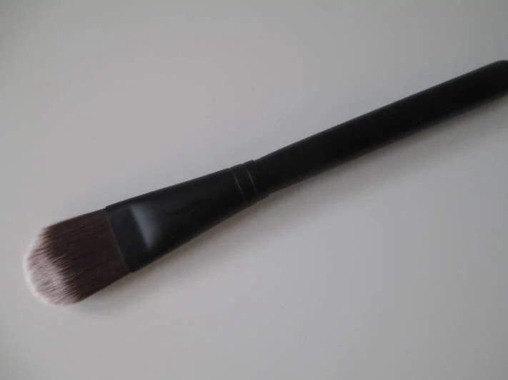 Pędzel do nakładania podkładu Sephora