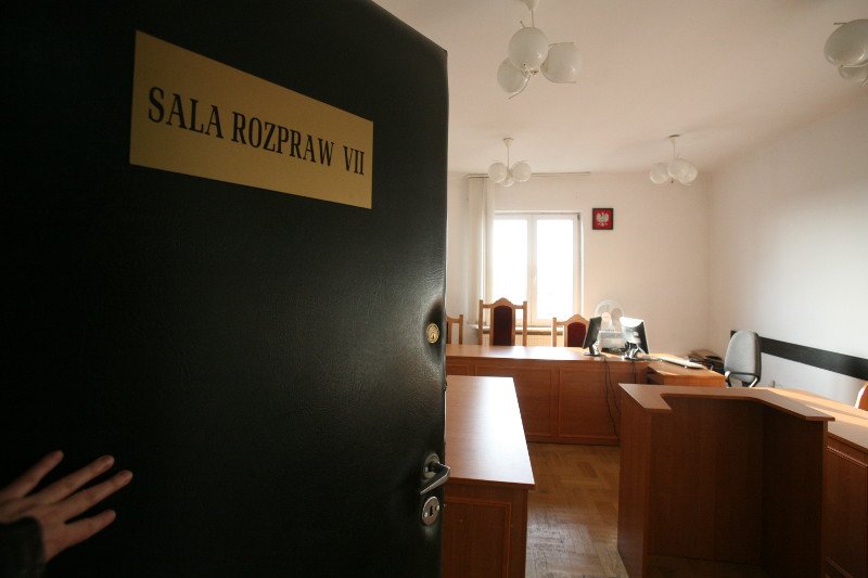 Przez pandemię koronawirusa sprawy rozwodowe zostaną przełożone na kilkanaście miesięcy a może i lat.