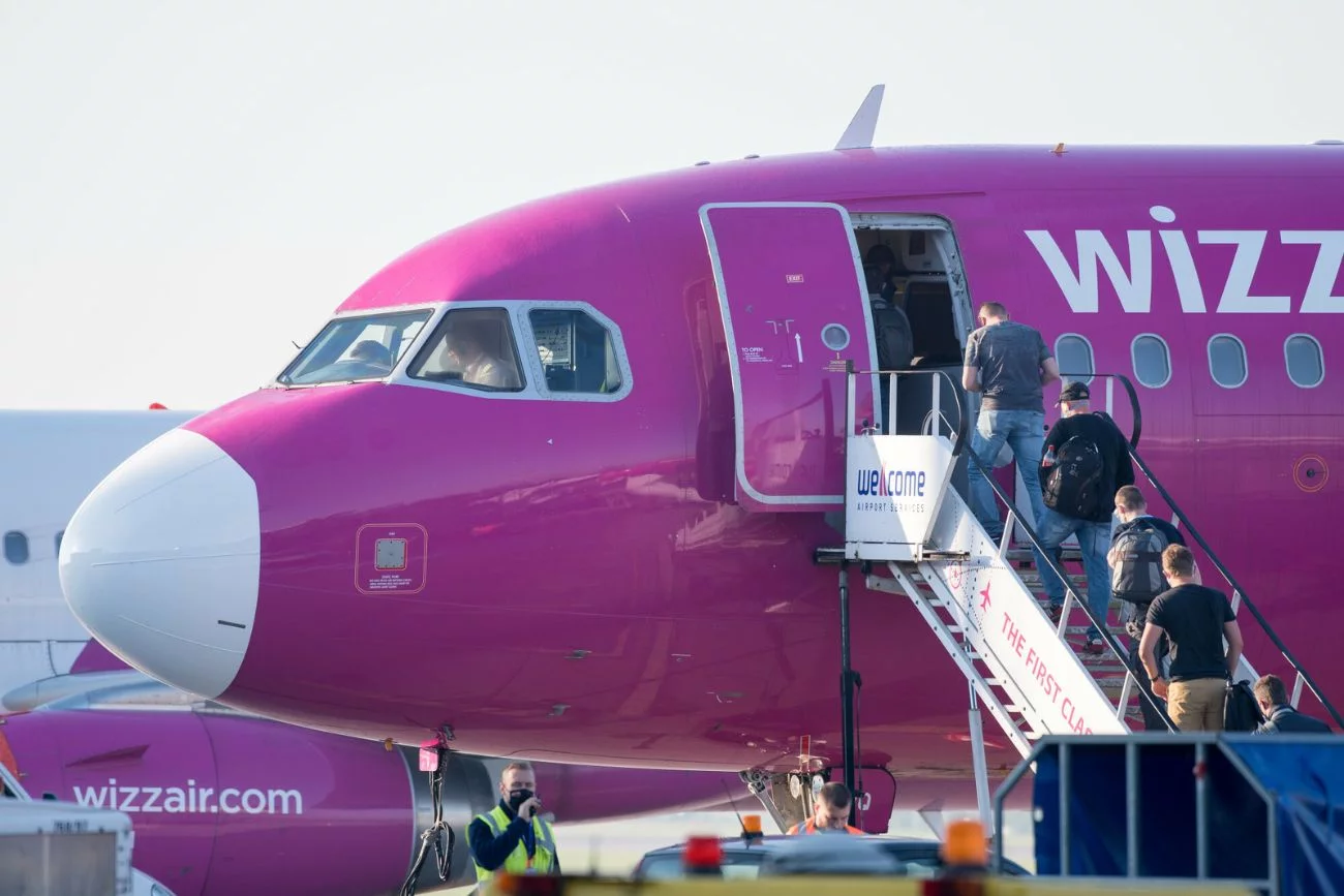 O overbookingu w Wizz Airze dowiesz się wcześniej Wizz Air będzie wcześniej informował o overbookingu