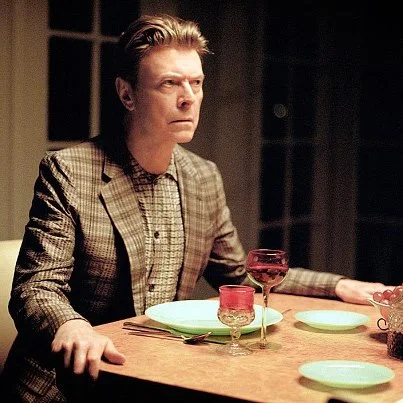 David Bowie - kadr z klipu "The Stars (Are Out Tonight)"