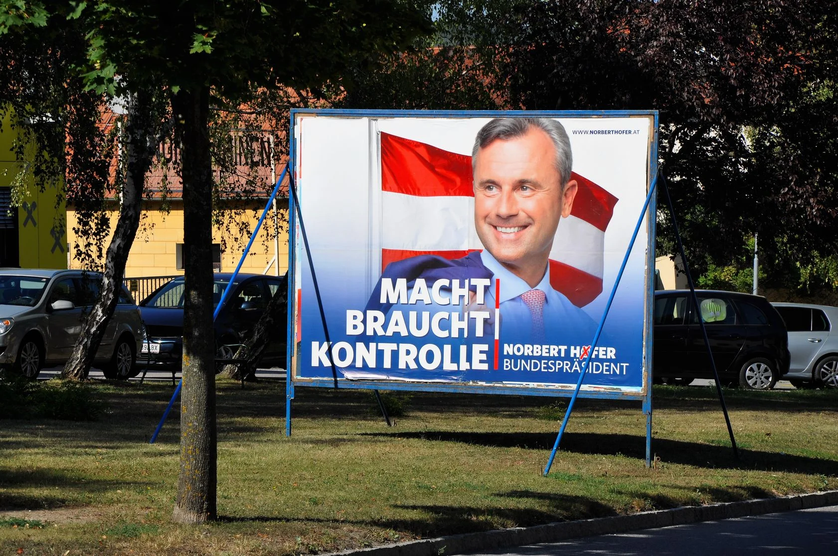Co wygrana Norberta Hofera oznaczałaby dla Austrii?