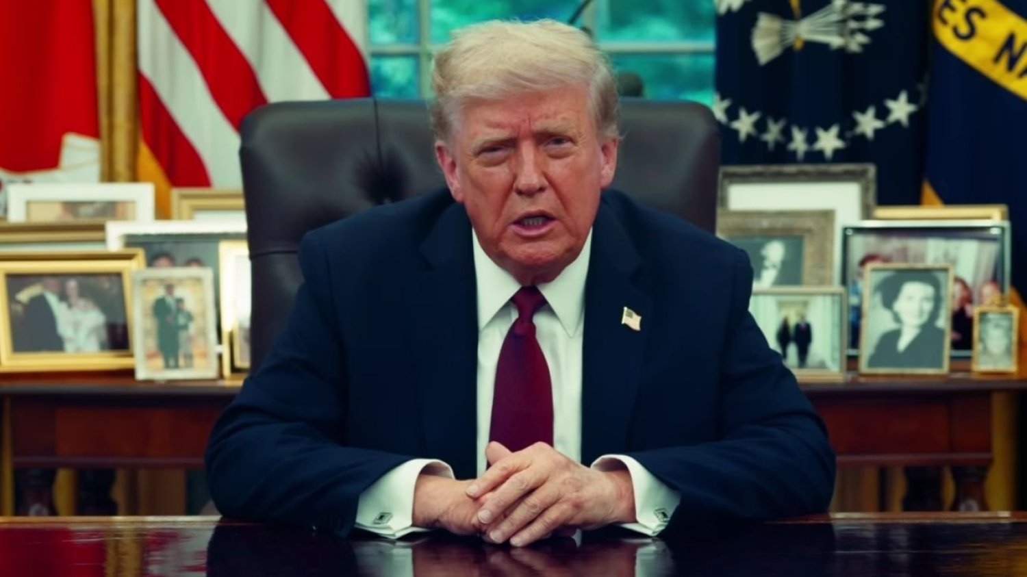 Donald Trump chce, aby kraje Unii Europejskiej przestały kupować rosyjską ropę. Donald Trump chce, aby kraje Unii Europejskiej przestały kupować rosyjską ropę.