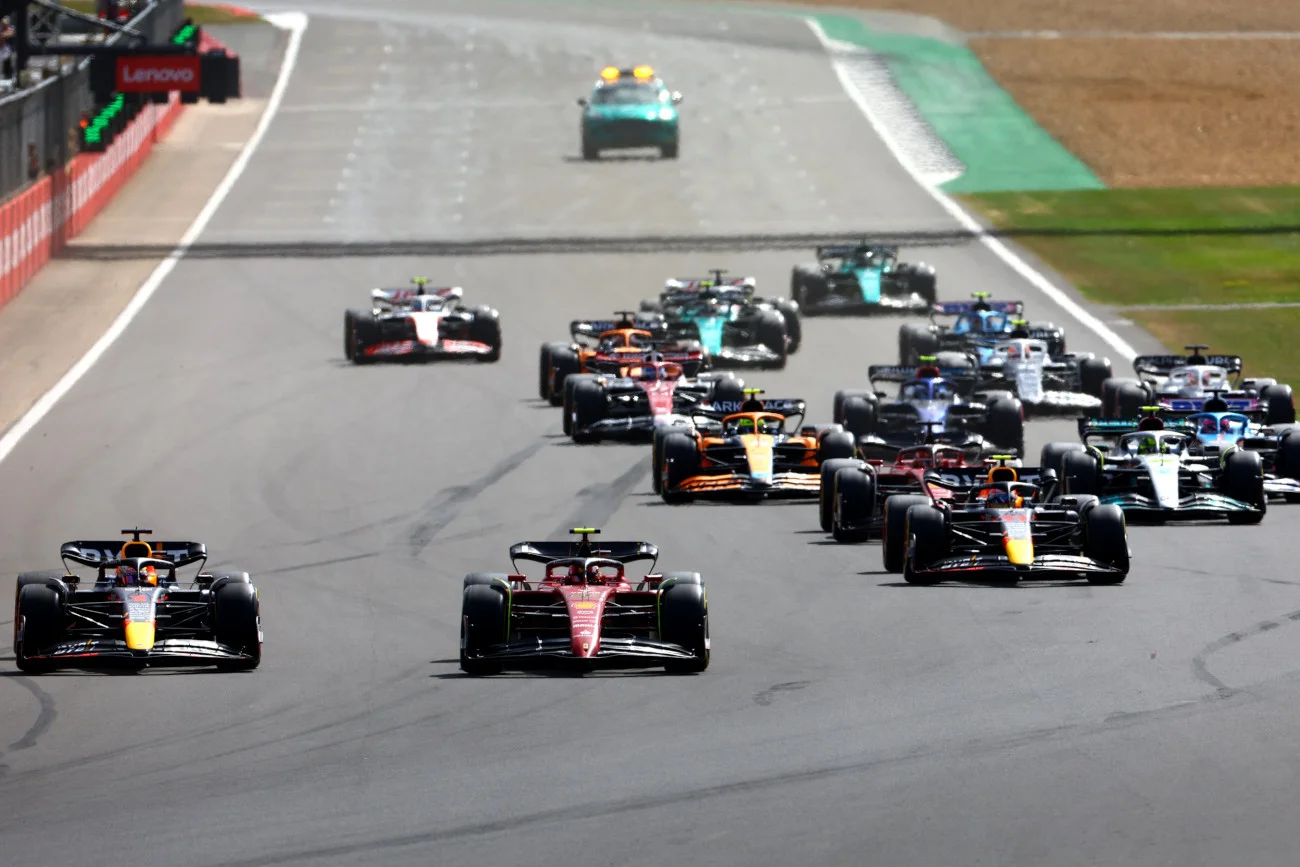 Niedzielne Grand Prix Wielkiej Brytanii na torze Silverstone było jednym z najciekawszych w ostatnich kilkunastu latach.