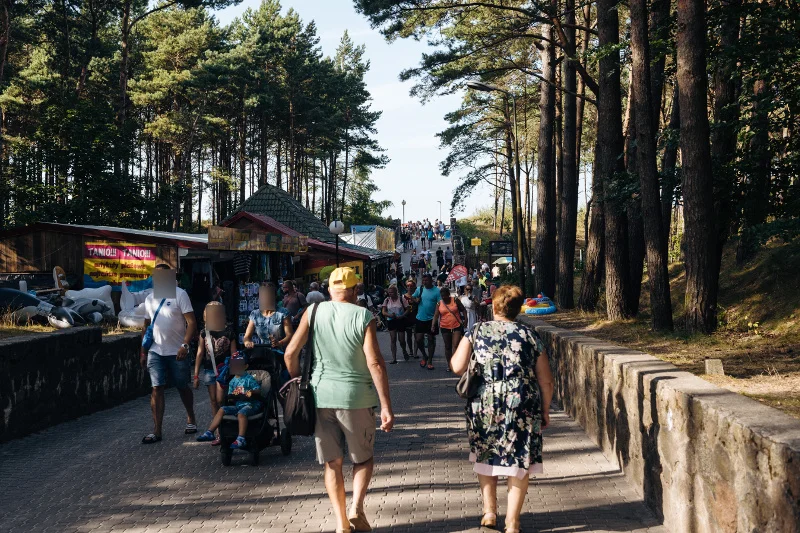 Tak podczas tegorocznej majówki nad morzem na pewno nie będzie. A jak będzie latem? Samorządowcy z nadmorskich miejscowości apelują do rządu.