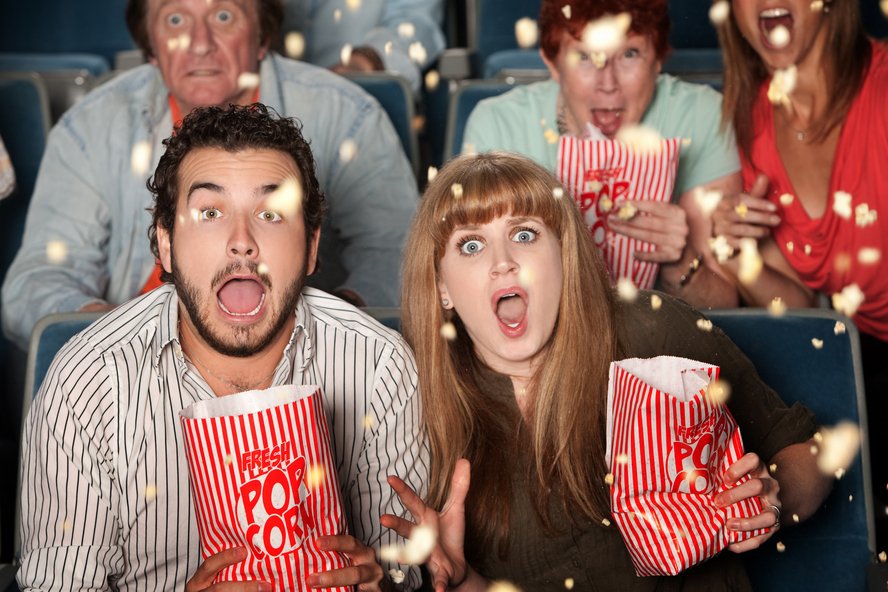 Zachowanie niektórych osób w kinie pozostawia wiele do życzenia.