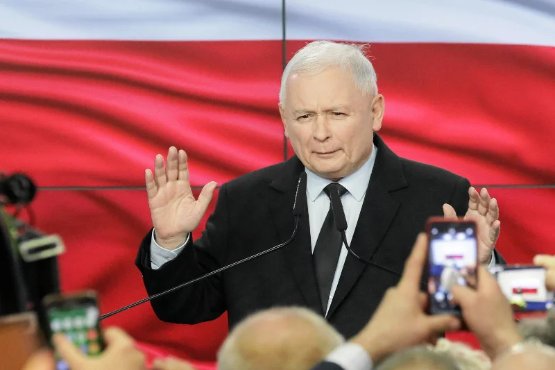 Najnowszy sondaż dla portalu braci Karnowskich wPolityce.pl: PiS w dół.