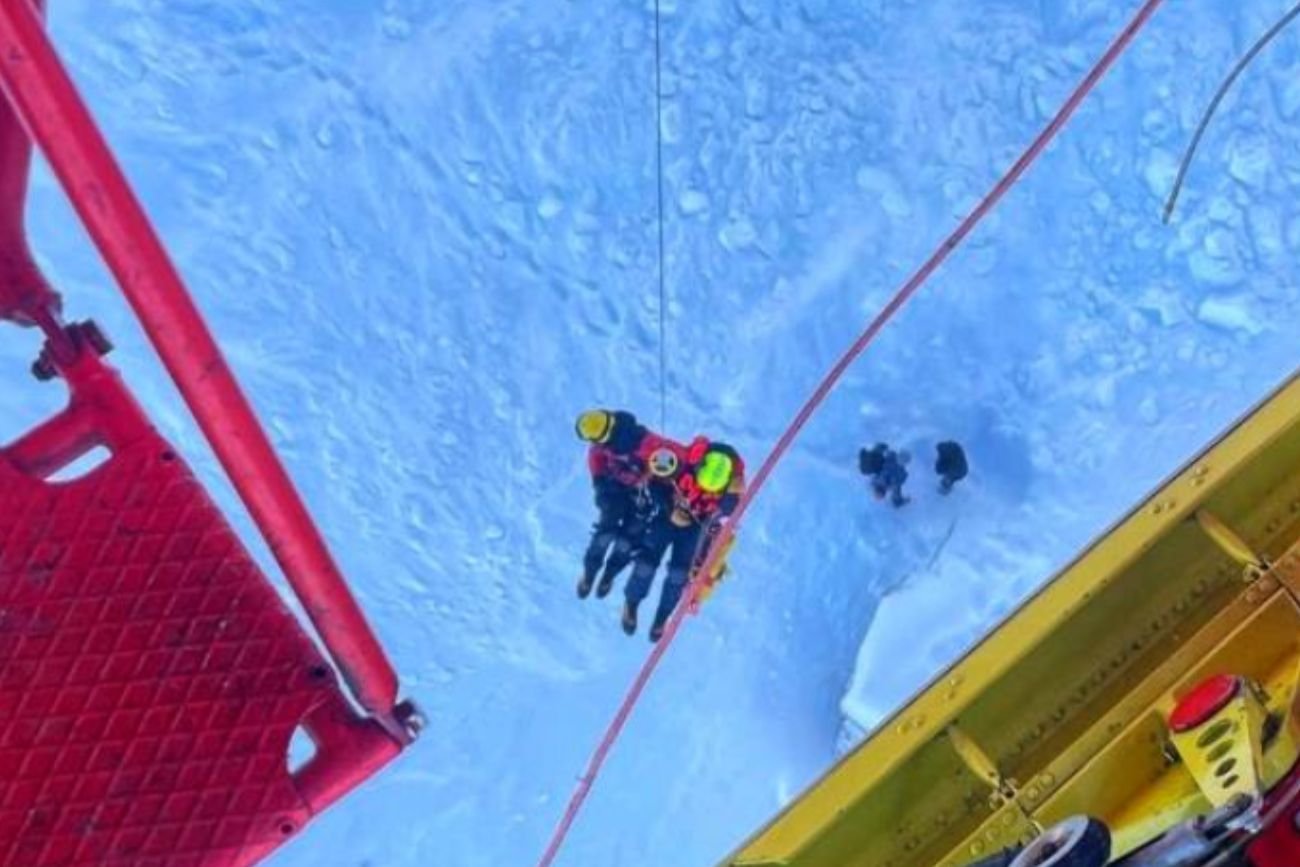 Chwile grozy w Tatrach. Dwóch turystów porwanych przez lawinę.