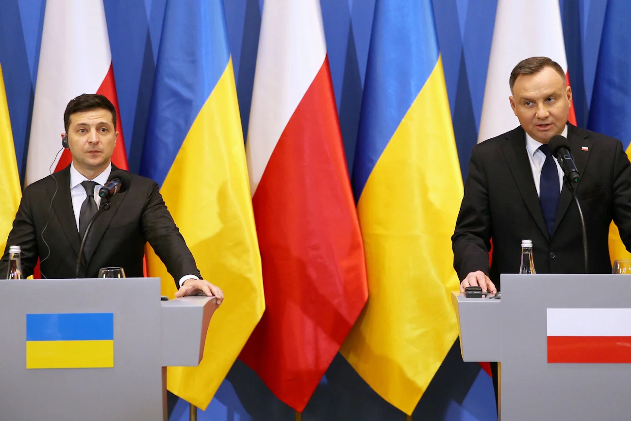 Podczas posiedzenia ukraińskiego parlamentu Rosjanie mieli wystrzelić w stonę Kijowa pociski.