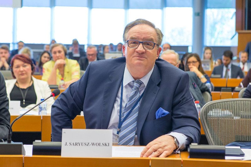Jacek Saryusz-Wolski jest kandydatem na szefa Rady Europejskiej, ale lepiej sprawdziłby się na innym stanowisku.