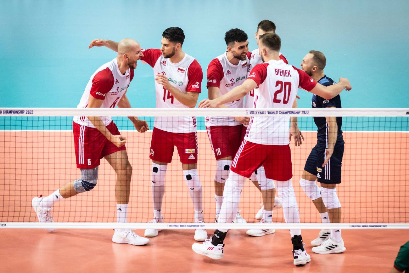Biało-Czerwoni od zwycięstwa rozpoczęli turniej MŚ 2022. Polacy ograli w katowickim Spodku 3:0 Bułgarię.