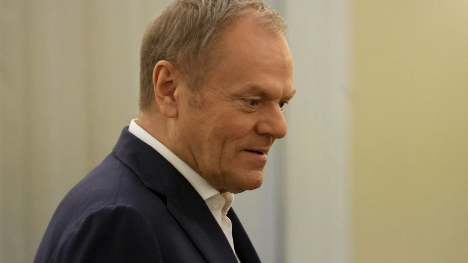 KO na prowadzeniu w nowym sondażu partyjnym. Przed Tuskiem jednak problemy.
