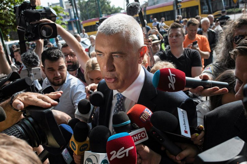 Roman Giertych widzi przyszłość Sądu Najwyższego w ciemnych barwach.