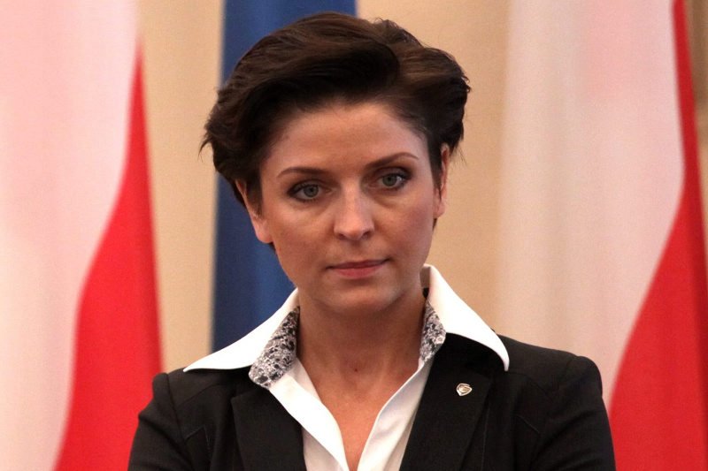 Joanna Mucha nie kwestionuje potrzeby zmian w polskiej piłce, ale twierdzi, że te zmiany powinny być "realne".