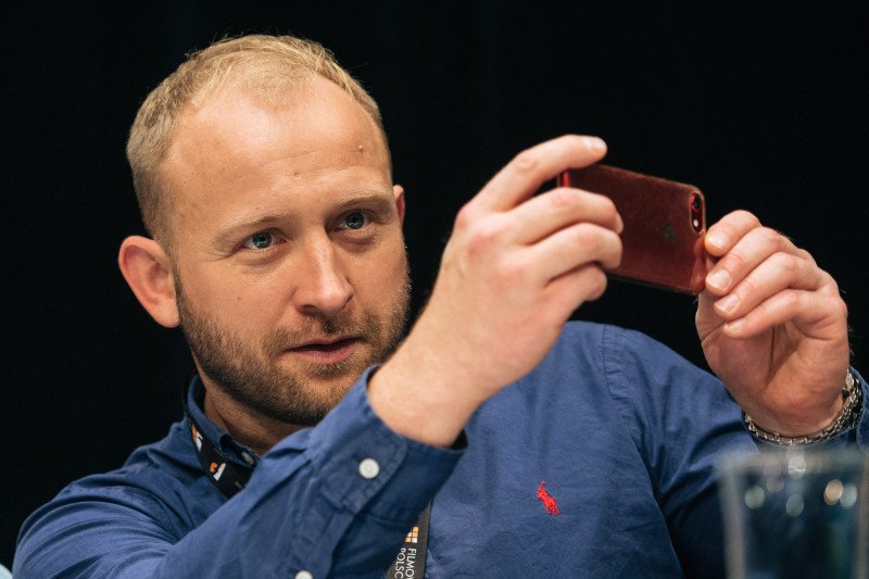 Borys Szyc właśnie skończył 40 i - jak pisze - nie chce czekać ze "spełnianiem marzeń".