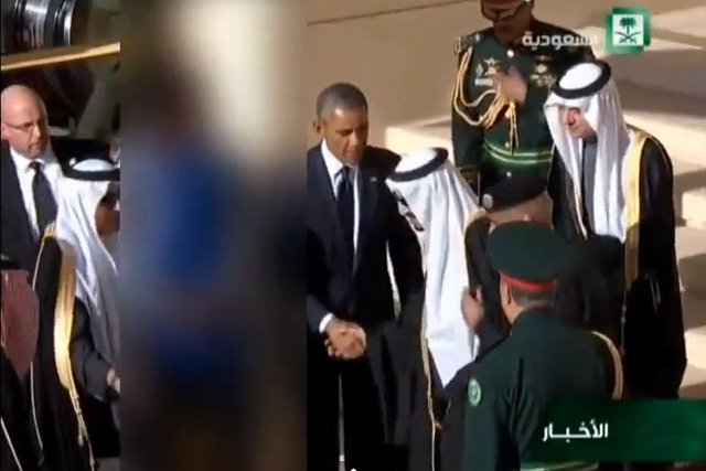 Kadr z rzekomo ocenzurowanej transmisji saudyjskoarabskiej telewizji