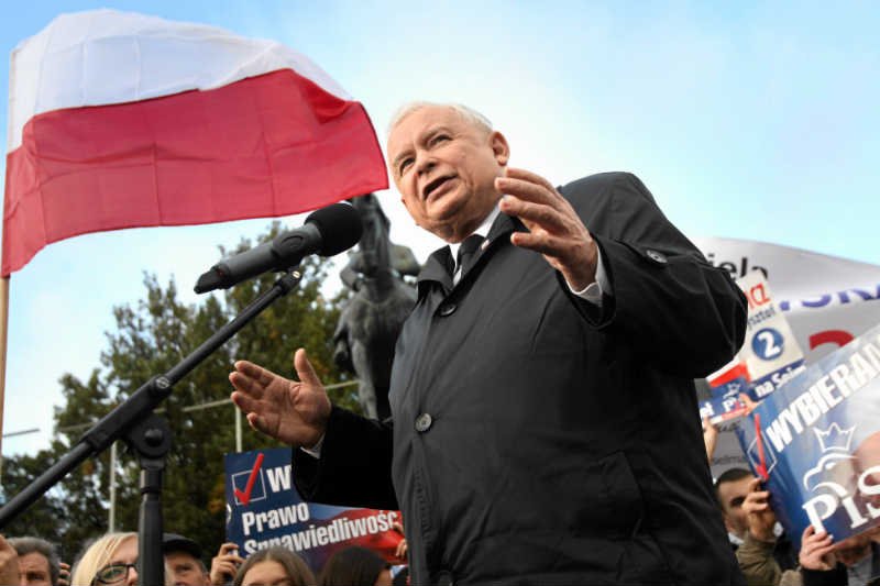 Jarosław Kaczyński od dzieciństwa ma wpojony podział na lepszych i gorszych.
