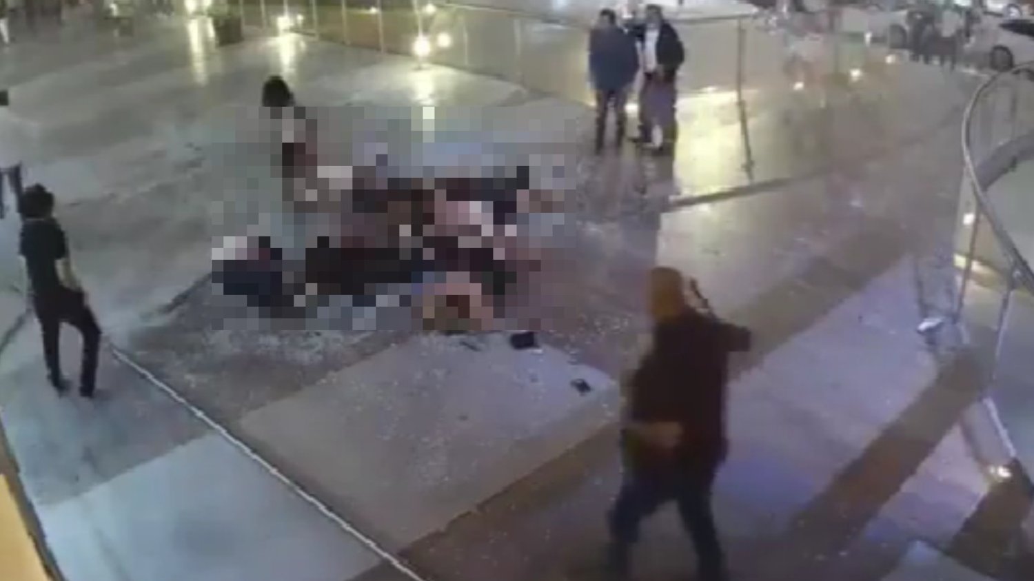 Wypadek w Meksyku. Zawalił się balkon.