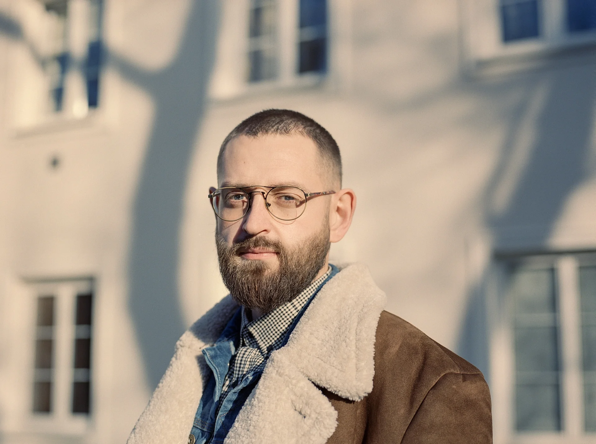 Kuba Wojtaszczyk - autor książki "Słońce narodu"