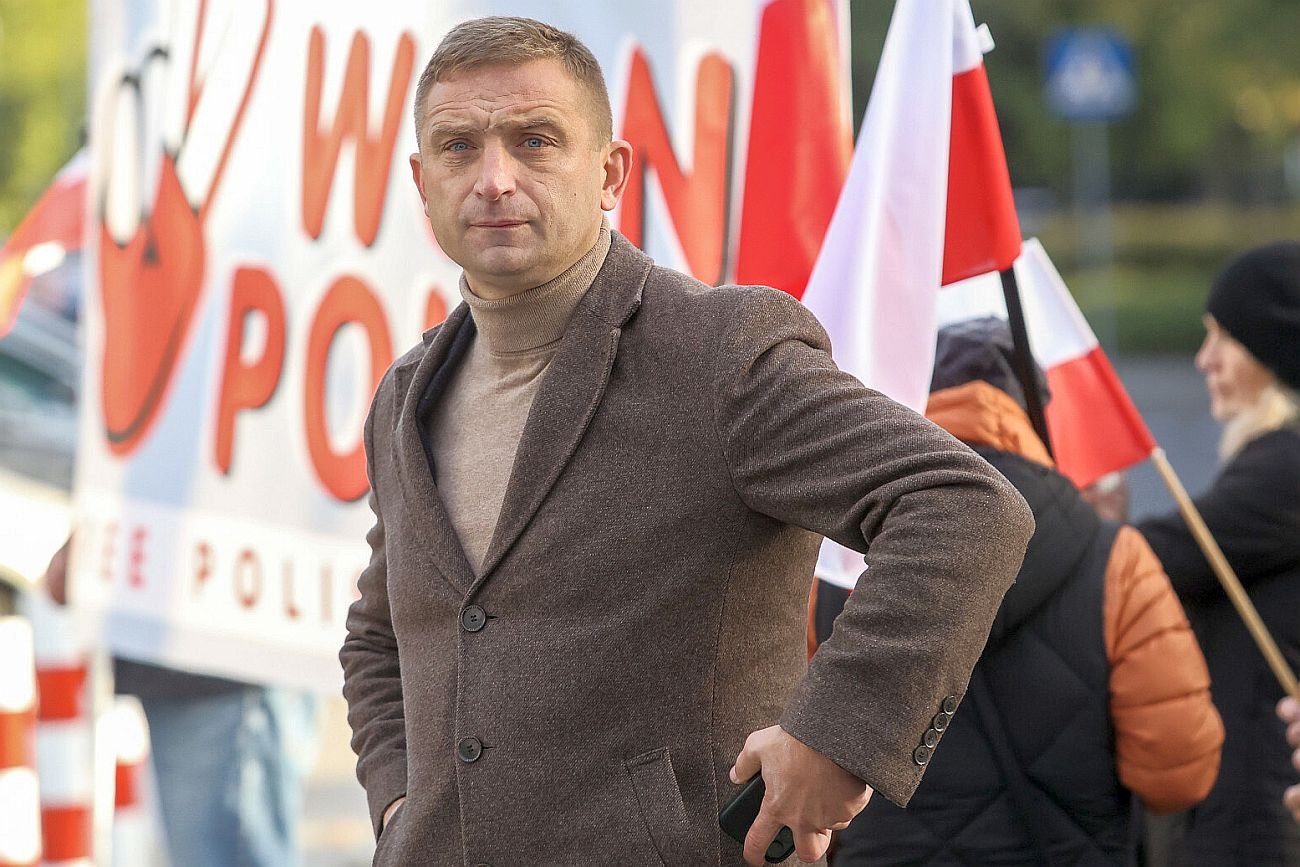 Robert Bąkiewicz jest pewien: na Marszu Niepodległości pojawią się prowokatorzy. Co będą robić? Prowokować