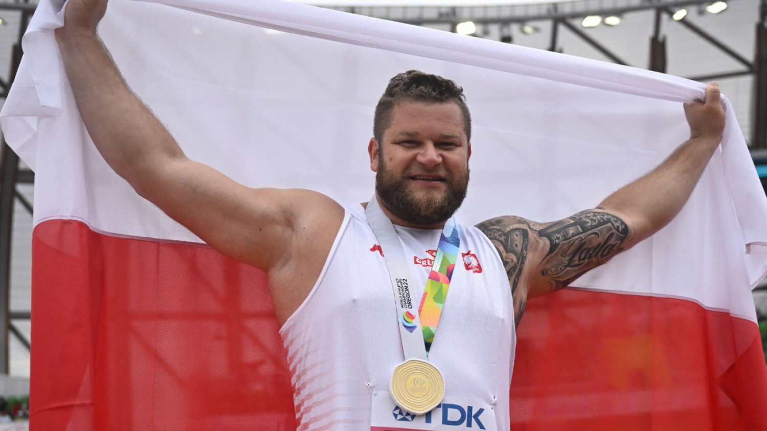 Paweł Fajdek po raz piąty z rzędu sięgnął po złoty medal podczas lekkoatletycznych mistrzostw świata.