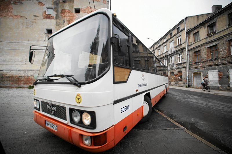 Tanie bilety nad morze i w góry – PKS rzuca wyzwanie Polskiemu Busowi