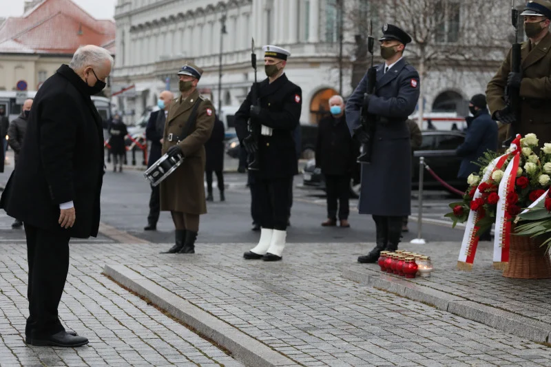 Poseł Nowoczesnej podsumował Jarosława Kaczyńskiego w sprawie katastrofy smoleńskiej.