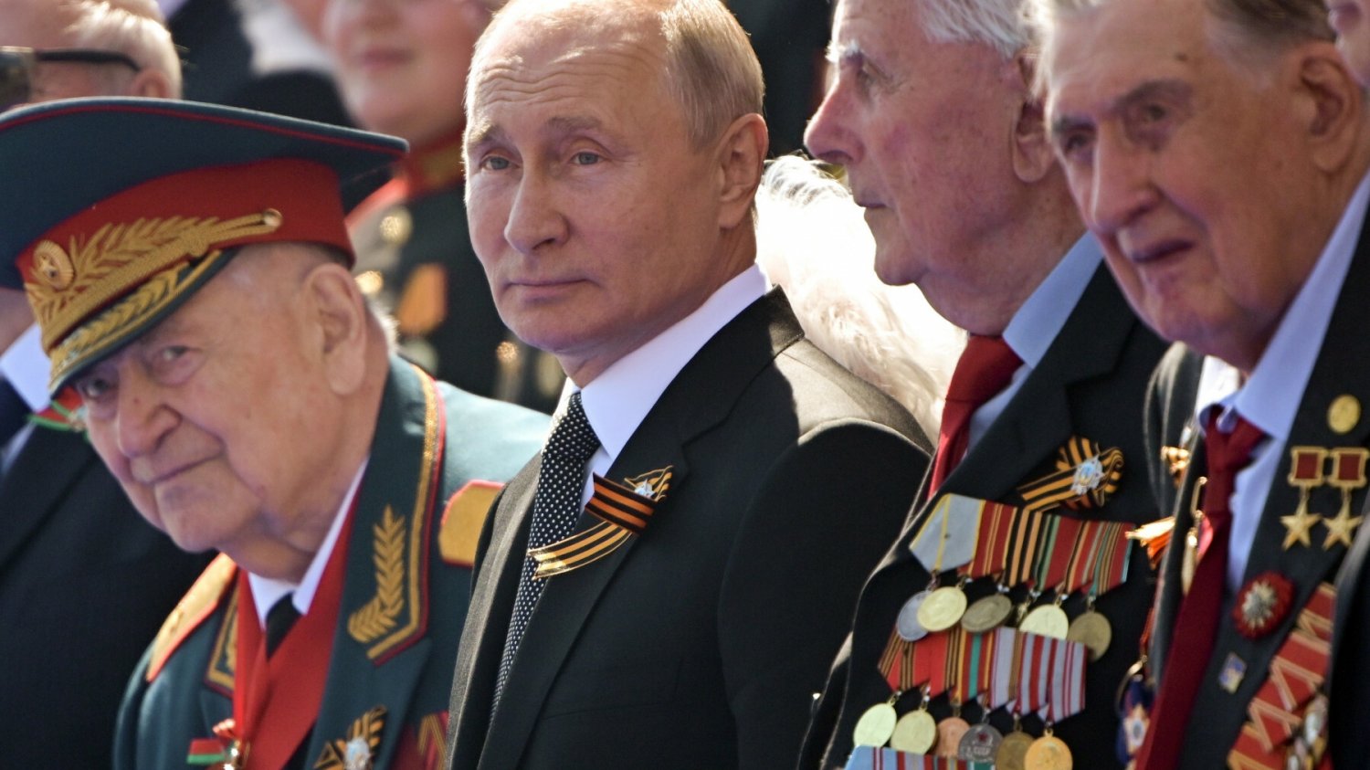 Rosjanie będą mieć większą armię. Putin podpisał dekret.