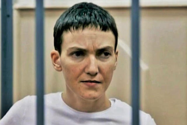 Nadija Sawczenko nie wróci na Ukrainę – rosyjski sąd wymierzył jej karę 22 lat łagru.